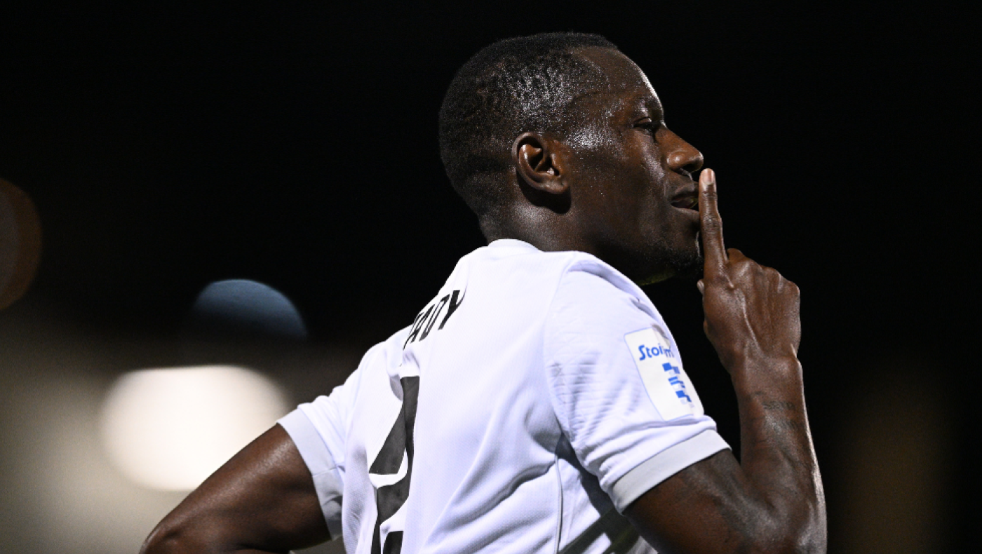 Καμαρά: «Μου αρέσει να κυνηγώ το γκολ» - Η κορυφή και το... καρπούζι