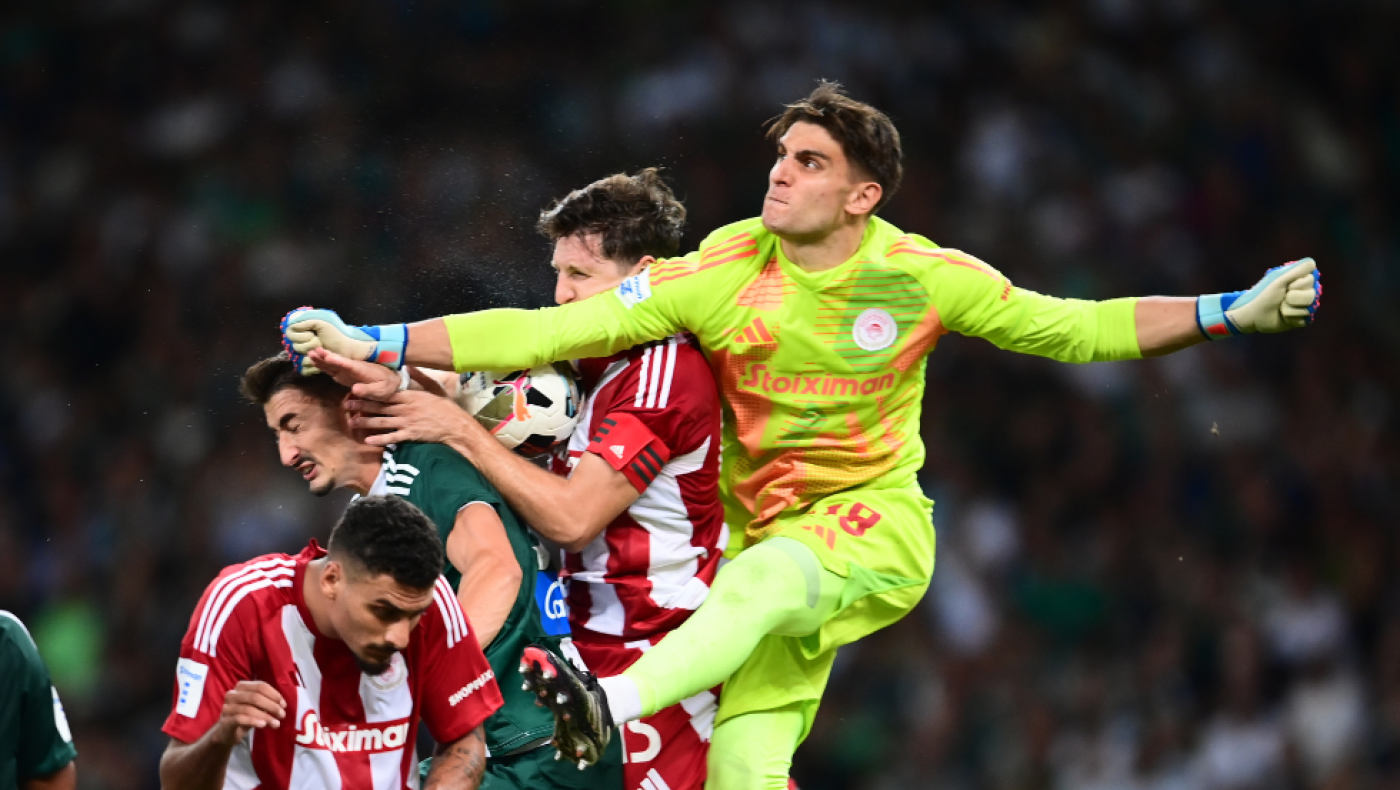 Λαμπαδαρίου: «Δεν ήθελε να μπλοκάρει τη μπάλα ο Ρέτσος» - Τι λέει ο Σπάθας