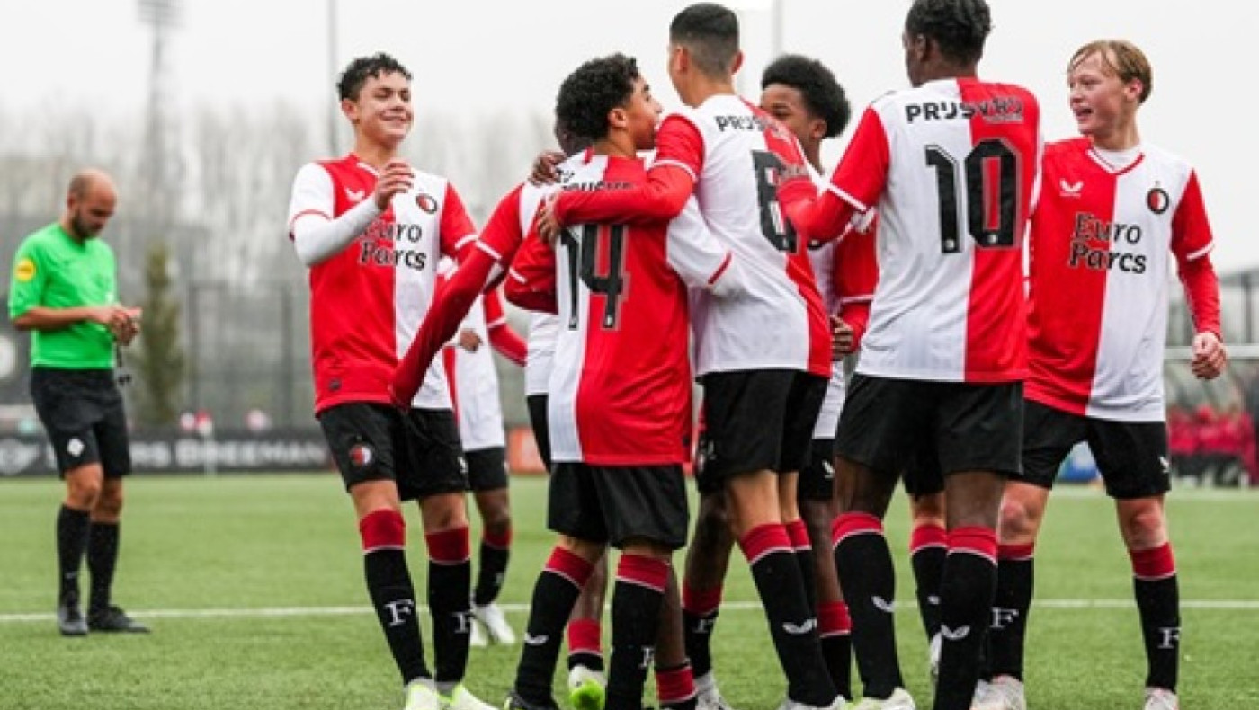 Η καινοτόμα προπόνηση των ακαδημιών της Φέγενορντ