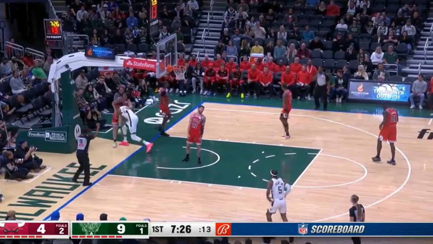 Ο Αντετοκούνμπο «τα πήρε» με τον Γκίντι-Δέχθηκε τεχνική ποινή