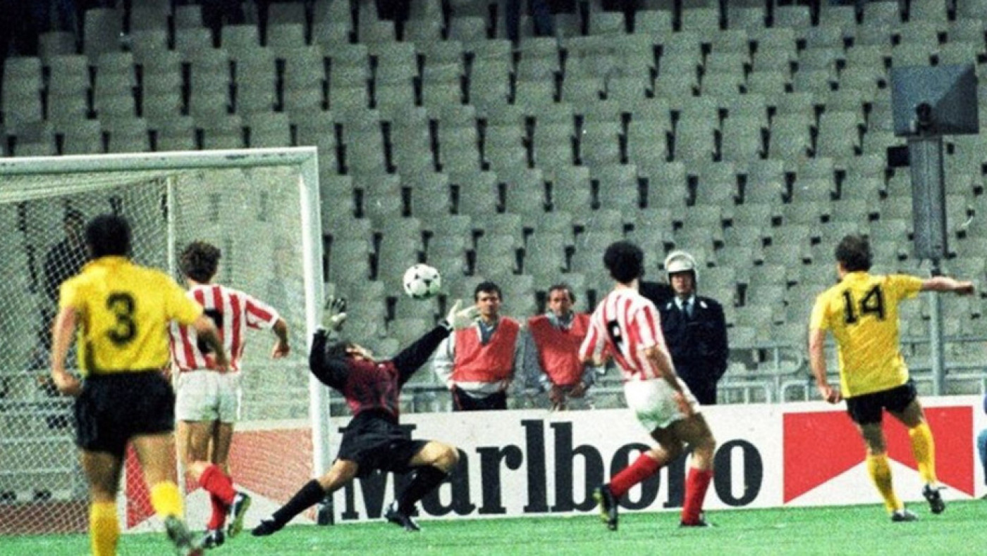 ΑΕΚ: Οκόνσκι και Καραγκιοζόπουλος έκαναν αναπαράσταση του 2-1 από το 1989