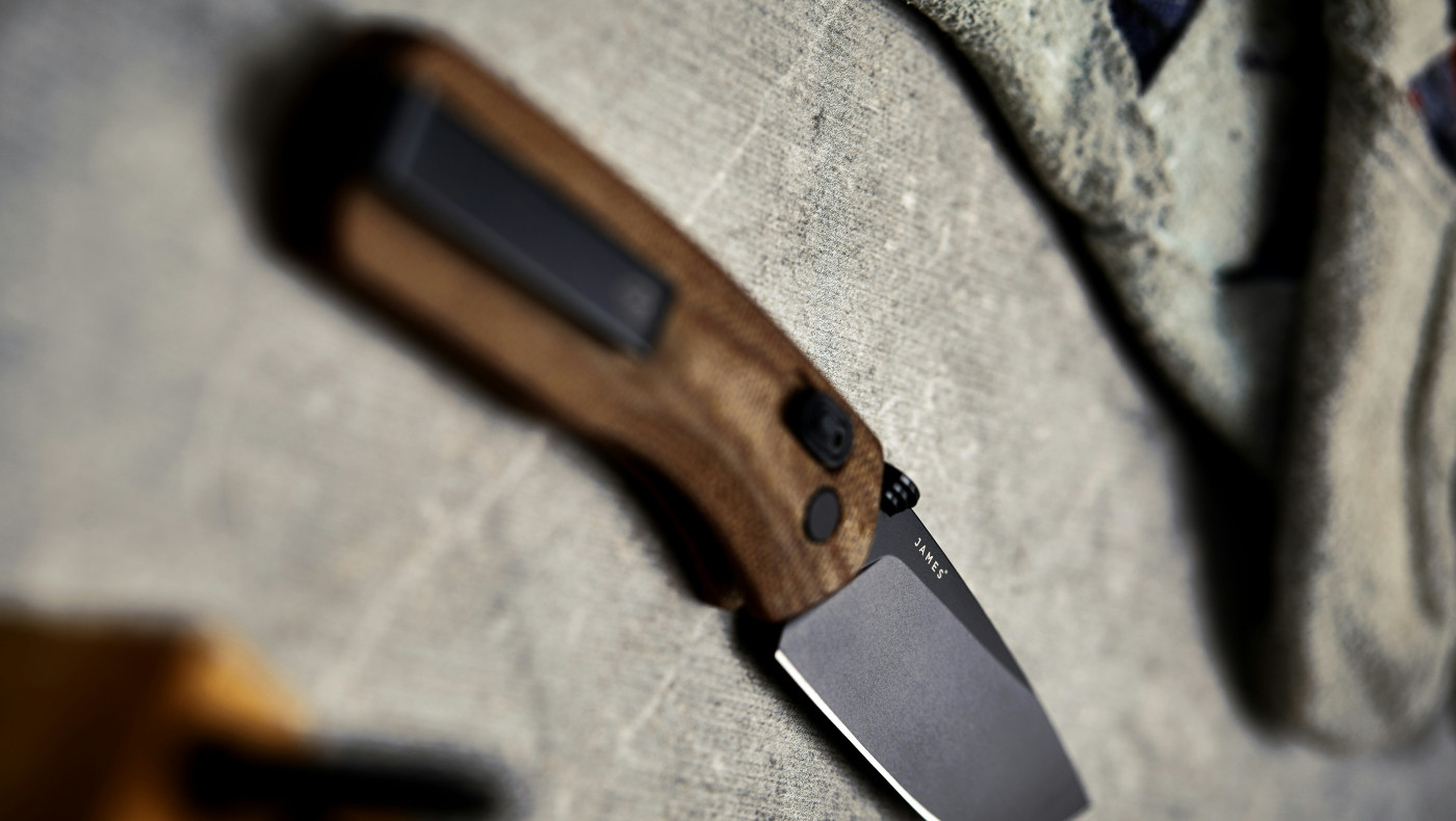 Λάρισα: Κουκουλοφόροι έβγαλαν μαχαίρια σε 50χρονο