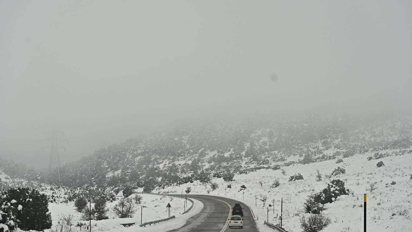 Μερομήνια: Έρχεται βαρυχειμωνιά με βροχοπτώσεις και χιόνια