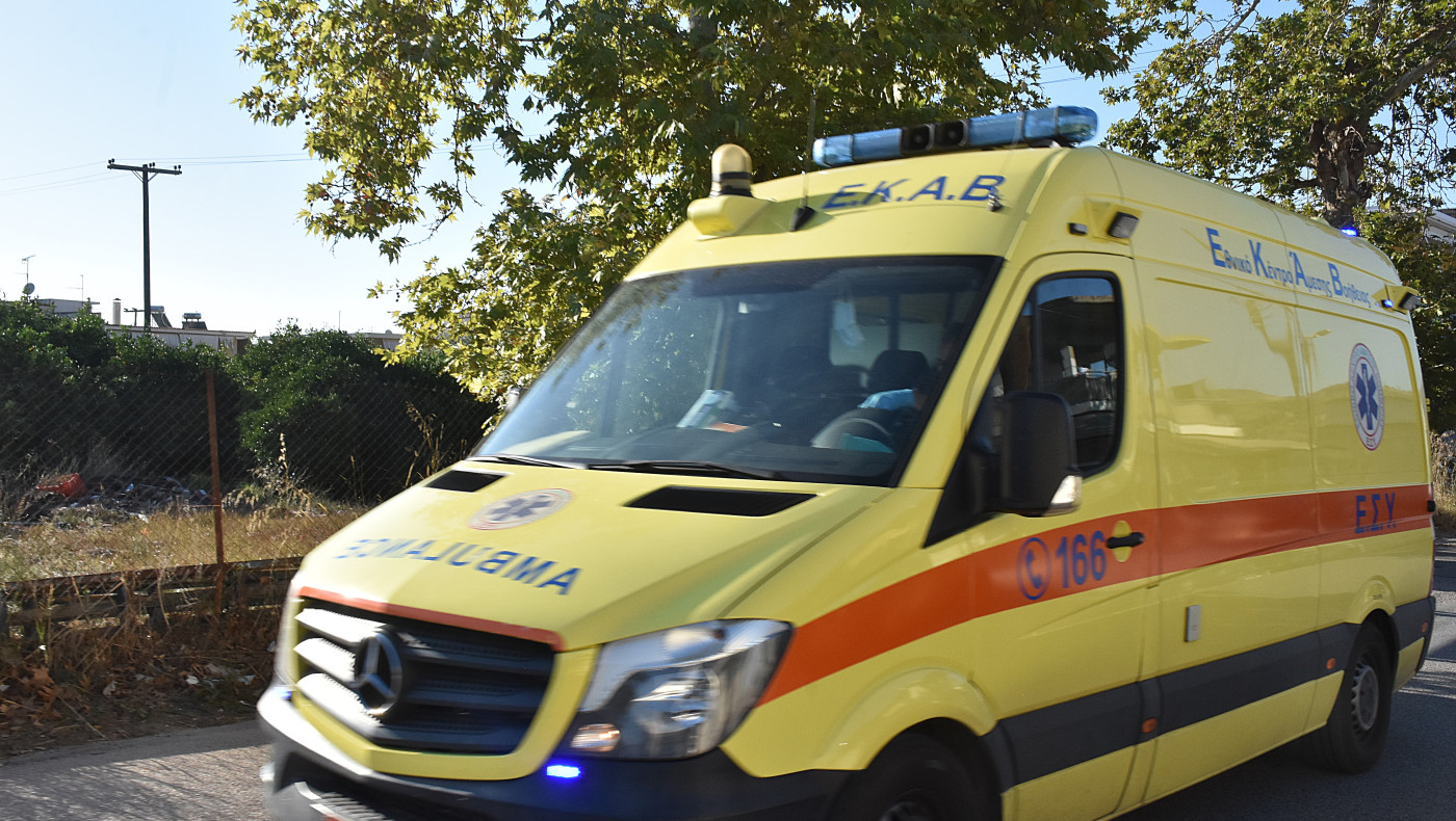 Ιωάννινα: Τραγωδία με 26χρονο που «καρφώθηκε» σε δέντρο