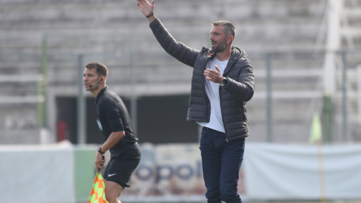 Μαλεζάς: «Συγχαρητήρια στους παίκτες»