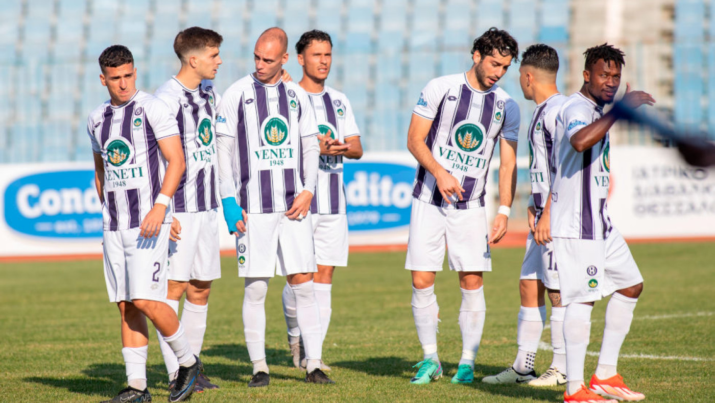 Το γκολ της νίκης: Ο Κούστα σκοράρει και χαρίζει τρίποντο στον Ηρακλή