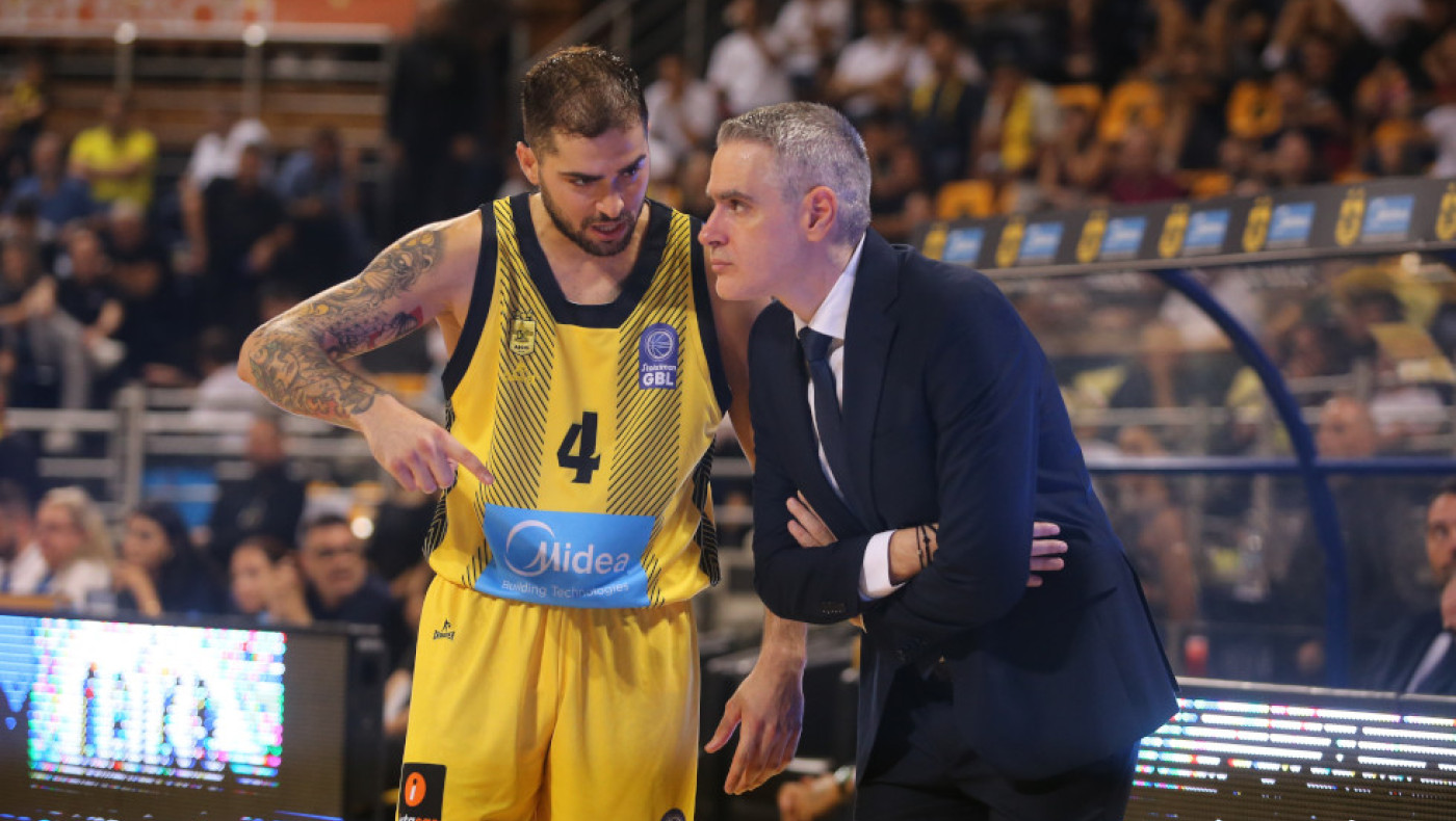 Καστρίτης: «Δεν ψάχνουμε για ήρωες ή σωτήρες »