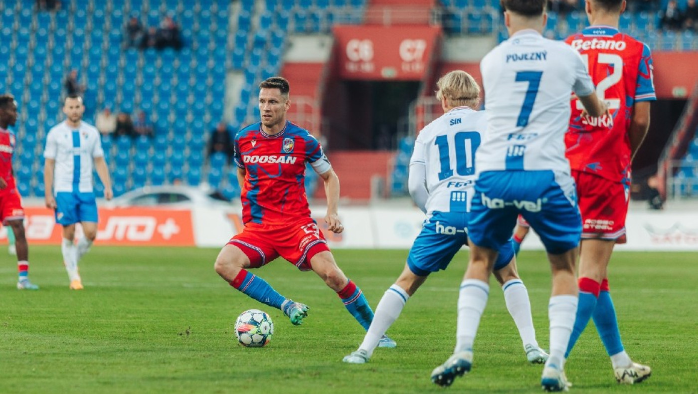 Αναχώρησε για Θεσσαλονίκη η Βικτόρια Πλζεν