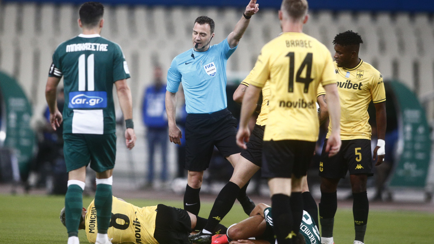 Διαιτησία: Άγγιξαν το τέλειο Τσβάιερ – Φωτιάς, κάτω από τη βάση ο Τσέτσιλας!