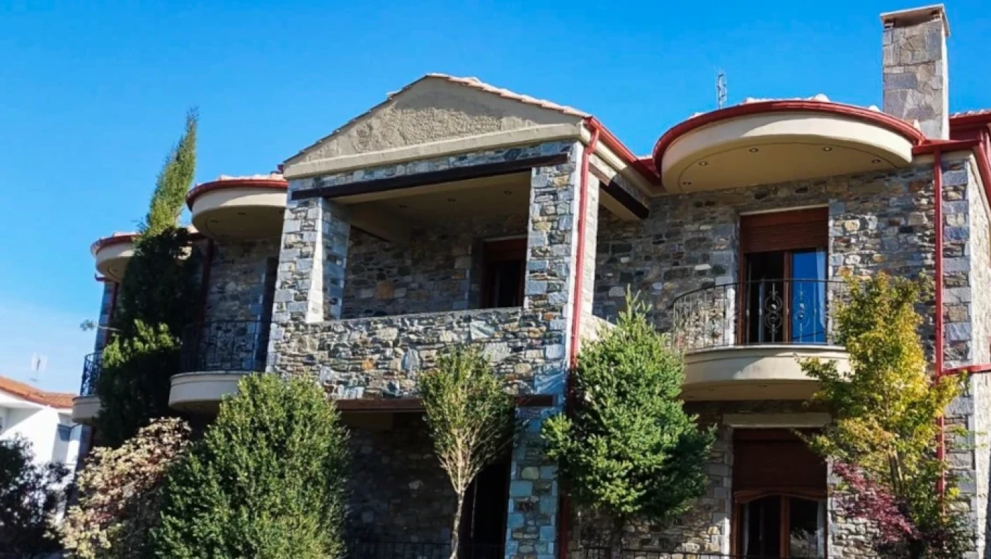 Φλώρινα: Τι υποστηρίζει ο ιδιοκτήτης του ξενοδοχείου όπου 14 άνθρωποι υπέστησαν δηλητηρίαση