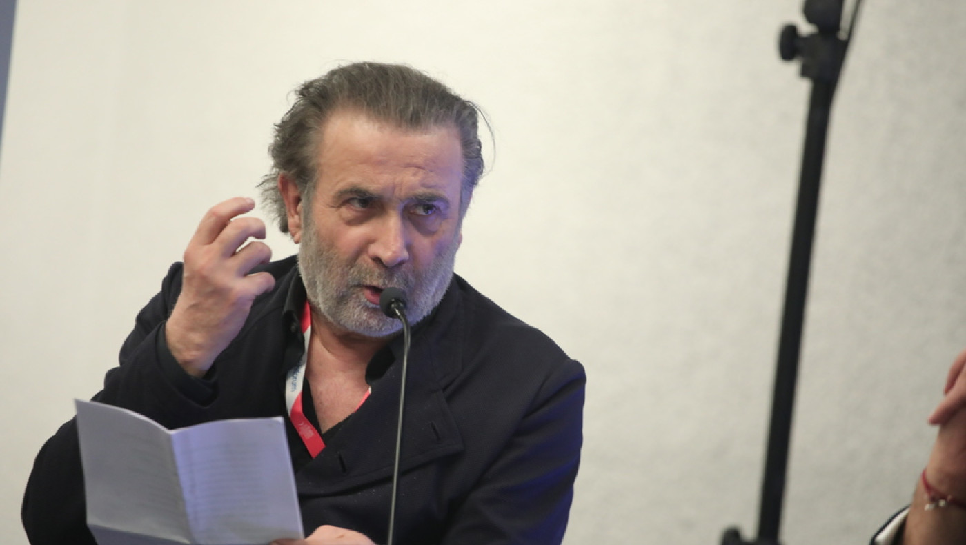 Λάκης Λαζόπουλος: Πότε κάνει (τελικά) πρεμιέρα το Αλ Τσαντίρι