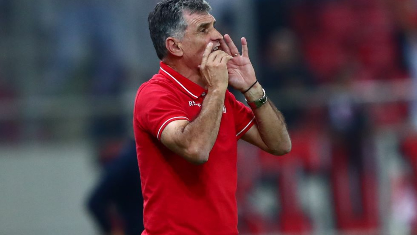 Απογοητευμένος ο Μεντιλίμπαρ: «Κάνουμε συνέχεια ανοησίες!»