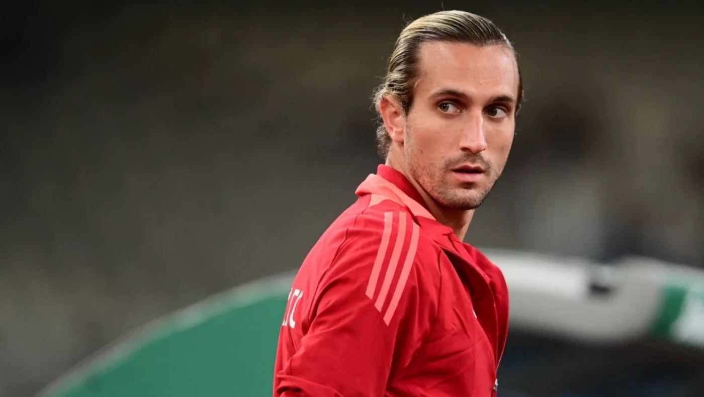 Ποιος είναι ο διάσημος γιατρός που χειρούργησε τον Γιαζίτσι και οι πανάκριβοι πελάτες του