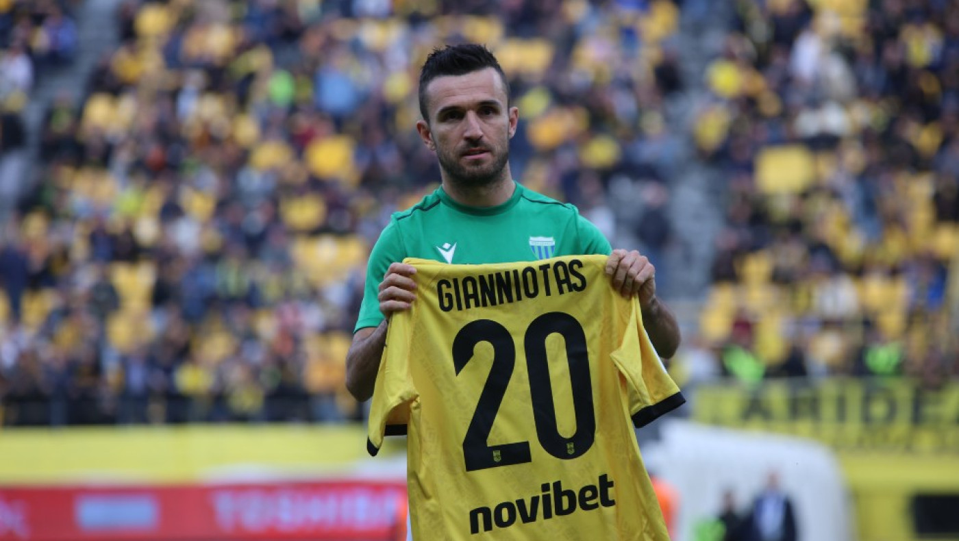 Γιάννης Γιαννιώτας: Το «ευχαριστώ» στον Άρη για την βράβευσή του (pic)