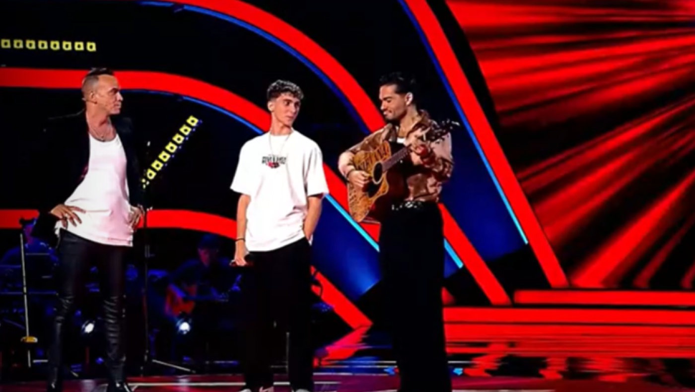 Voice: Γύρισε πριν καν ακούσει τον τραγουδιστή ο Μουζουράκης- «Για να μην φανεί στημένο...»