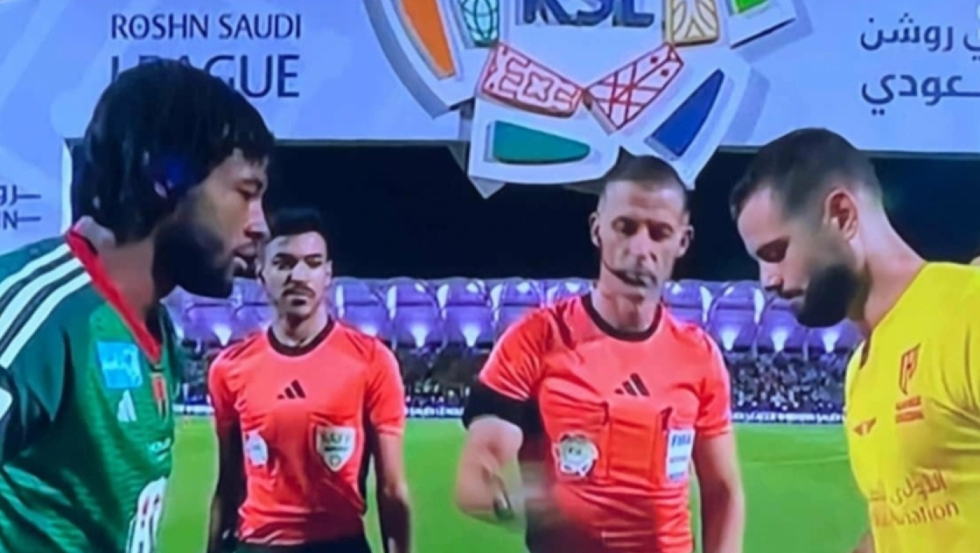 Συνέχισε ανενόχλητος τα σφυρίγματα εκτός συνόρων ο Σιδηρόπουλος- Ποιον αγώνα διεύθυνε