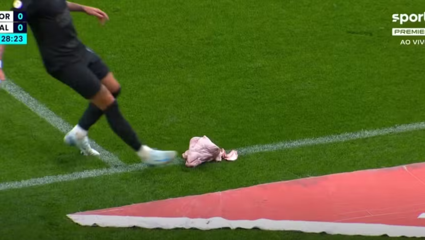 Βραζιλία: Οπαδοί πέταξαν κεφάλι γουρουνιού στο Κορίνθιανς-Παλμέιρας