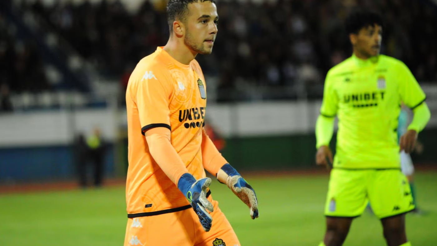 Μάντζιος: Με τον τρίτο τερματοφύλακα η Σαρλερουά