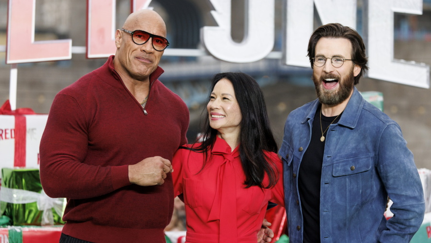 «Ναι» ο «The Rock» κατουράει σε μπουκάλια κατά τη διάρκεια γυρισμάτων