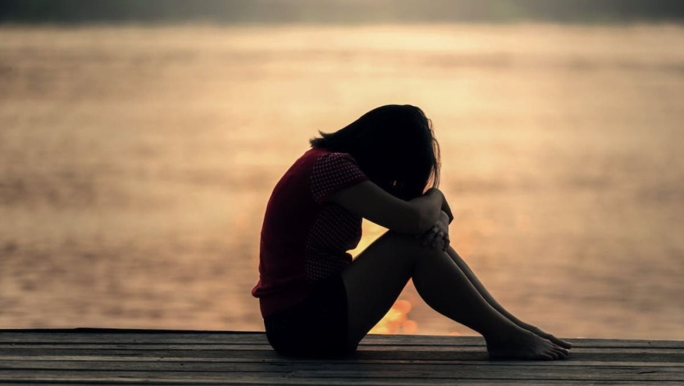 Μύκονος: Στη φυλακή 50χρονος εργολάβος που βίαζε τις δίδυμες κόρες του από 11 ετών