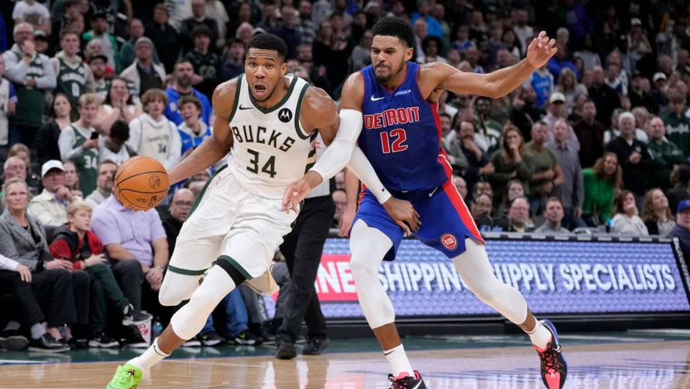 Οι Μπακς στους «8» του NBA Cup