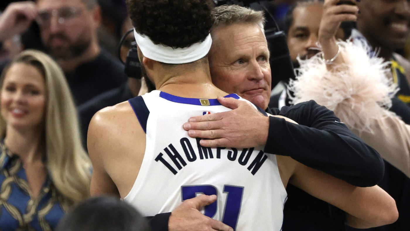 Επέστρεψε και... έχασε ο Τόμπσον - Επιτέλους νίκη για τους Μπακς