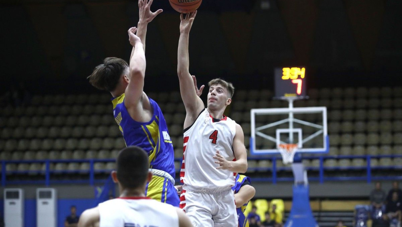 Ολυμπιακός: Ποιος είναι ο 17χρονος Μπουρνελές της αποστολής για τον αγώνα με τον ΠΑΟΚ