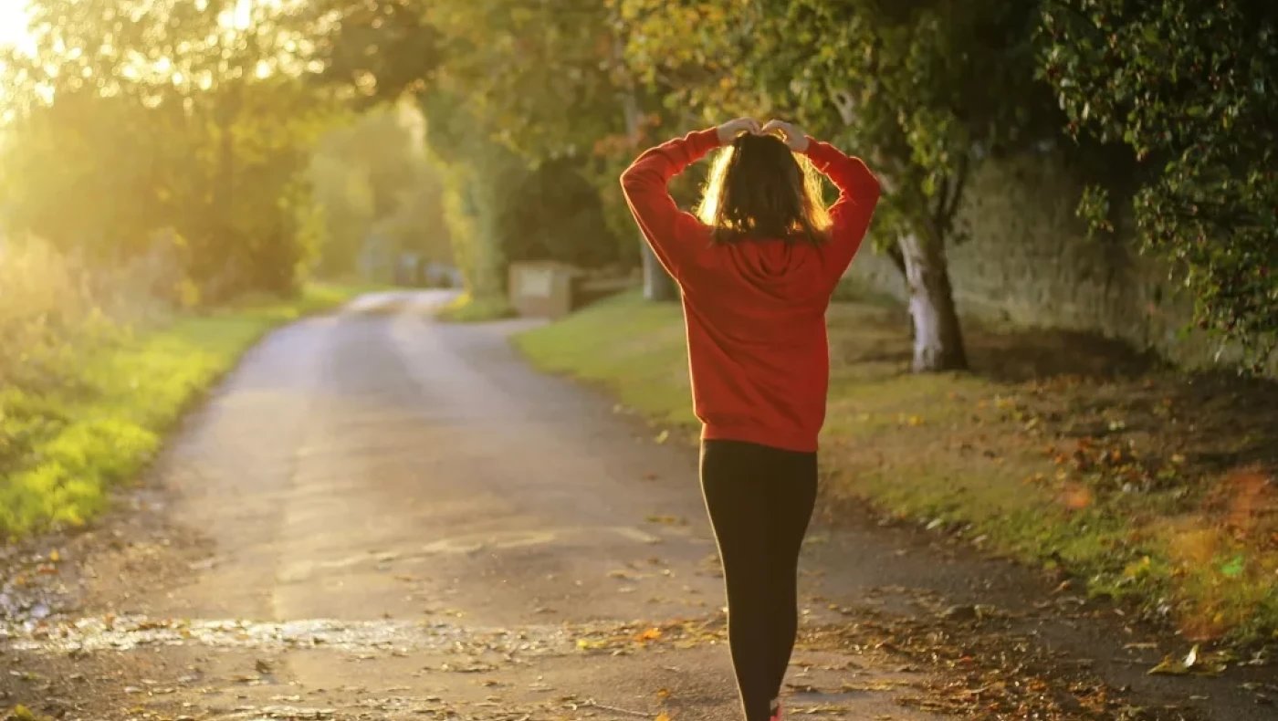 Ξέχνα τα 10.000 βήματα - Οι ειδικοί απαντούν πόσο πρέπει να περπατάς καθημερινά