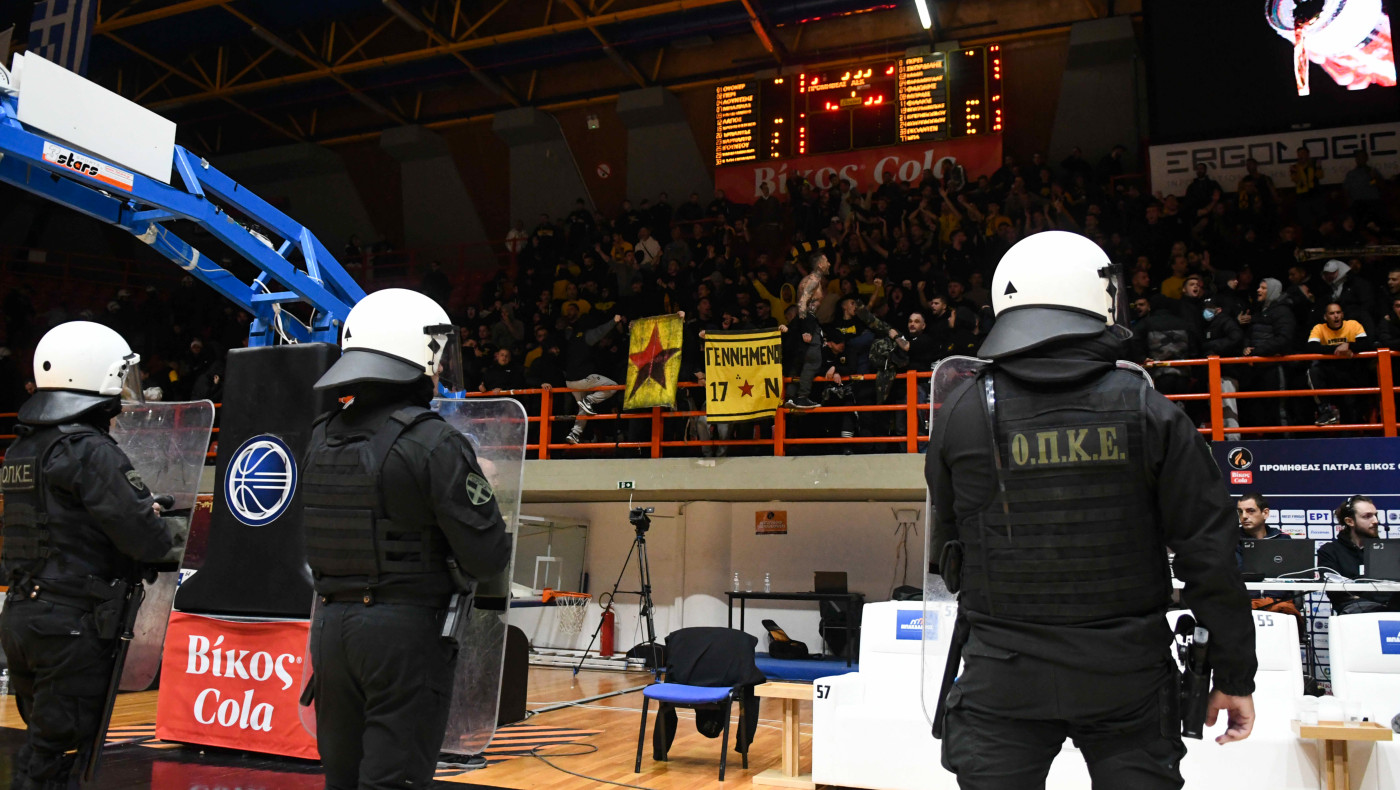 Πρόστιμο στην ΑΕΚ και σε δύο φιλάθλους της από τη ΔΕΑΒ