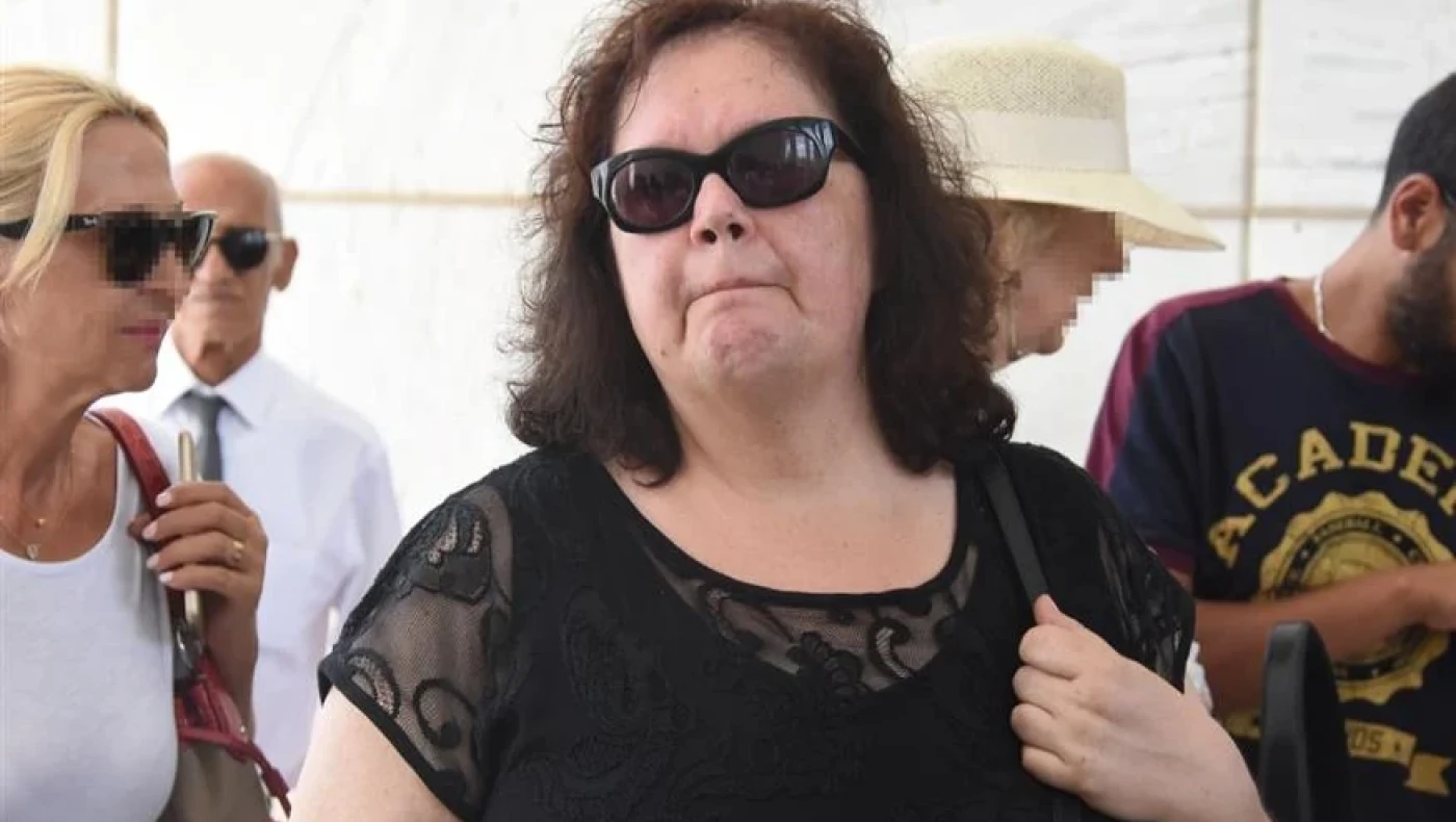 Μαίρη Μπάρκουλη: Στο νοσοκομείο με προβλήματα στην καρδιά της