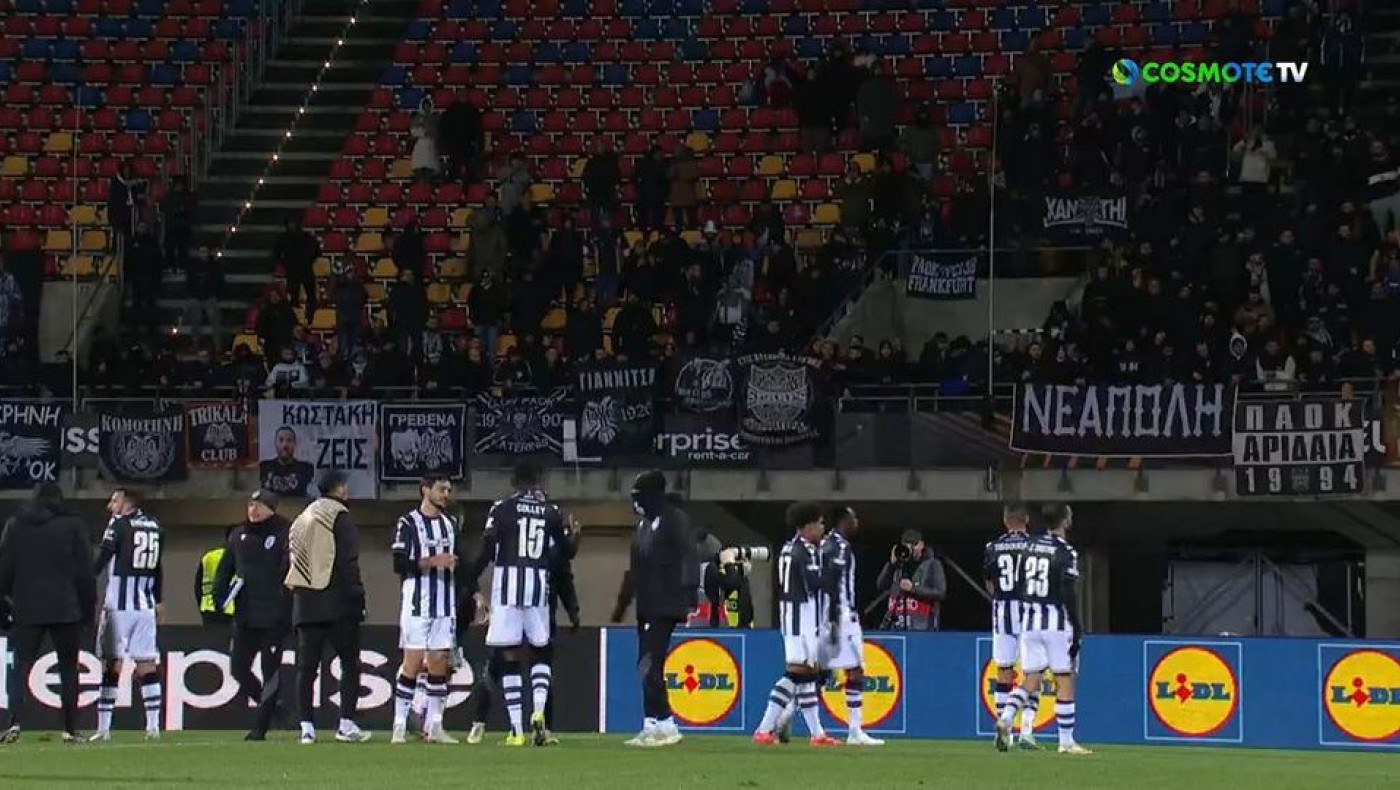 ΠΑΟΚ: Αποθέωση από τους οπαδούς μετά τη νίκη στη Ρίγα (vid)