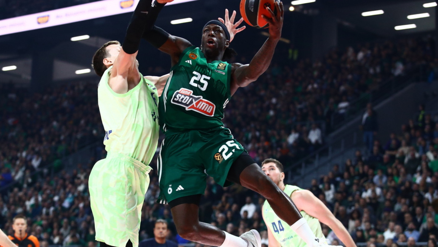 Παναθηναϊκός-Μπαρτσελόνα: Απίθανο buzzer beater του Κέντρικ Ναν πίσω από το κέντρο!