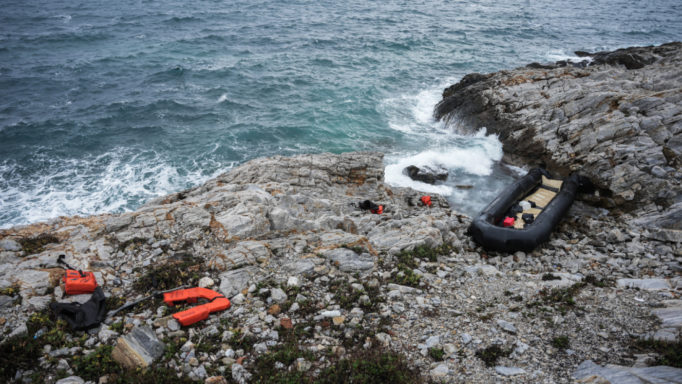 Γαύδος: Εφιαλτικό ναυάγιο στη μέση της νύχτας-Ένας νεκρός και δεκάδες αγνοούμενοι