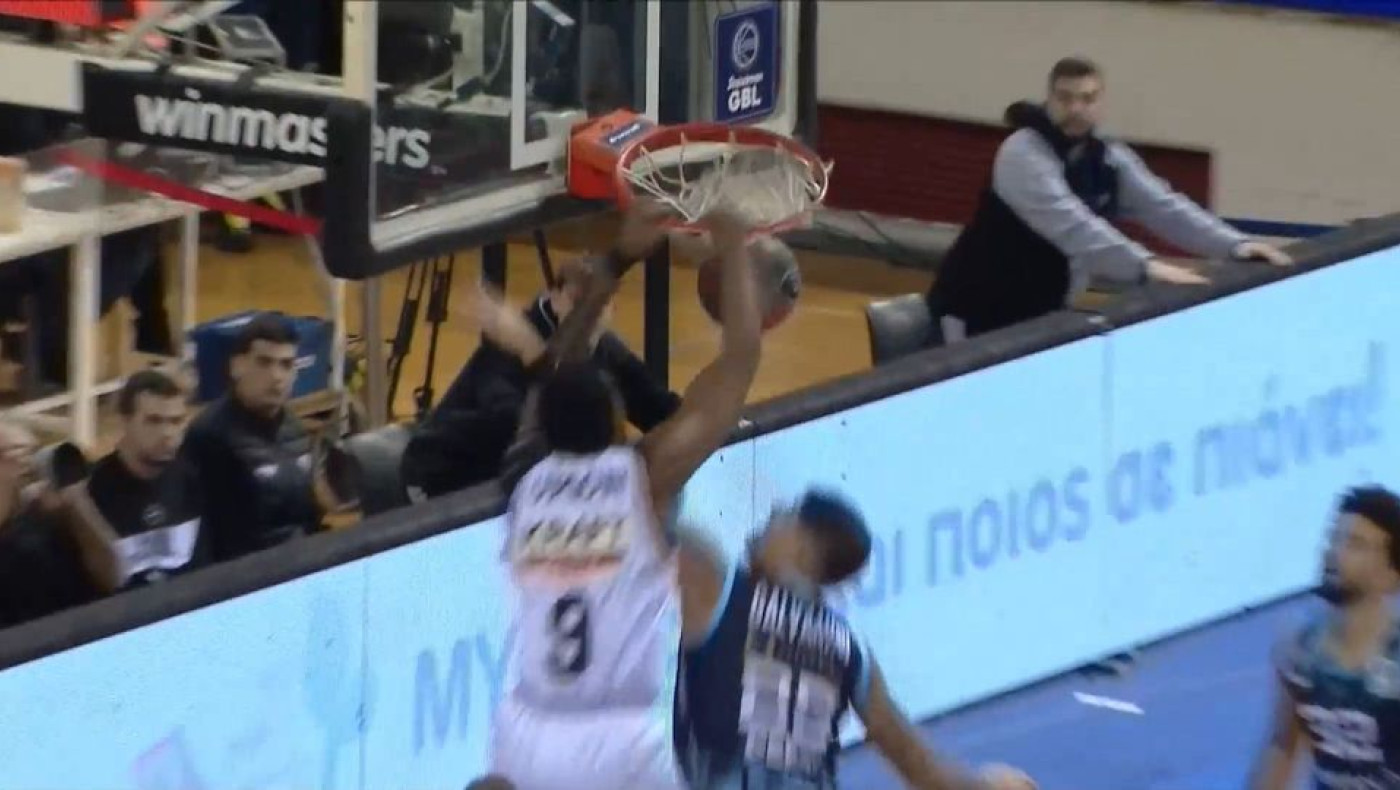 ΠΑΟΚ-Κολοσσός Ρόδου: Πήγε να κατεδαφίσει την μπασκέτα ο Άπσον﻿!