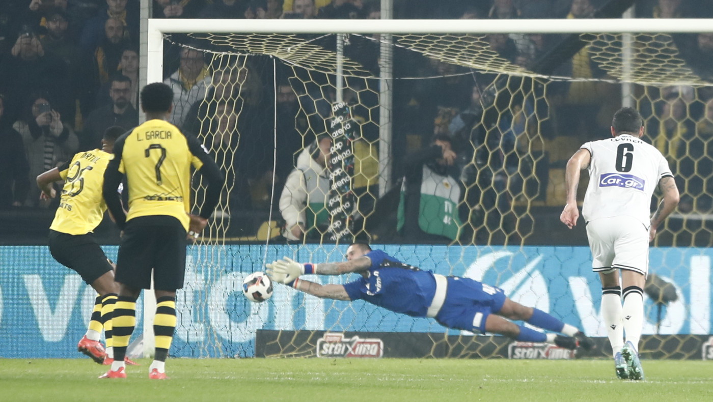 Κοτάρσκι: «Τείχος» ο Κροάτης, έφτασε τις 10 αποκρούσεις πέναλτι!