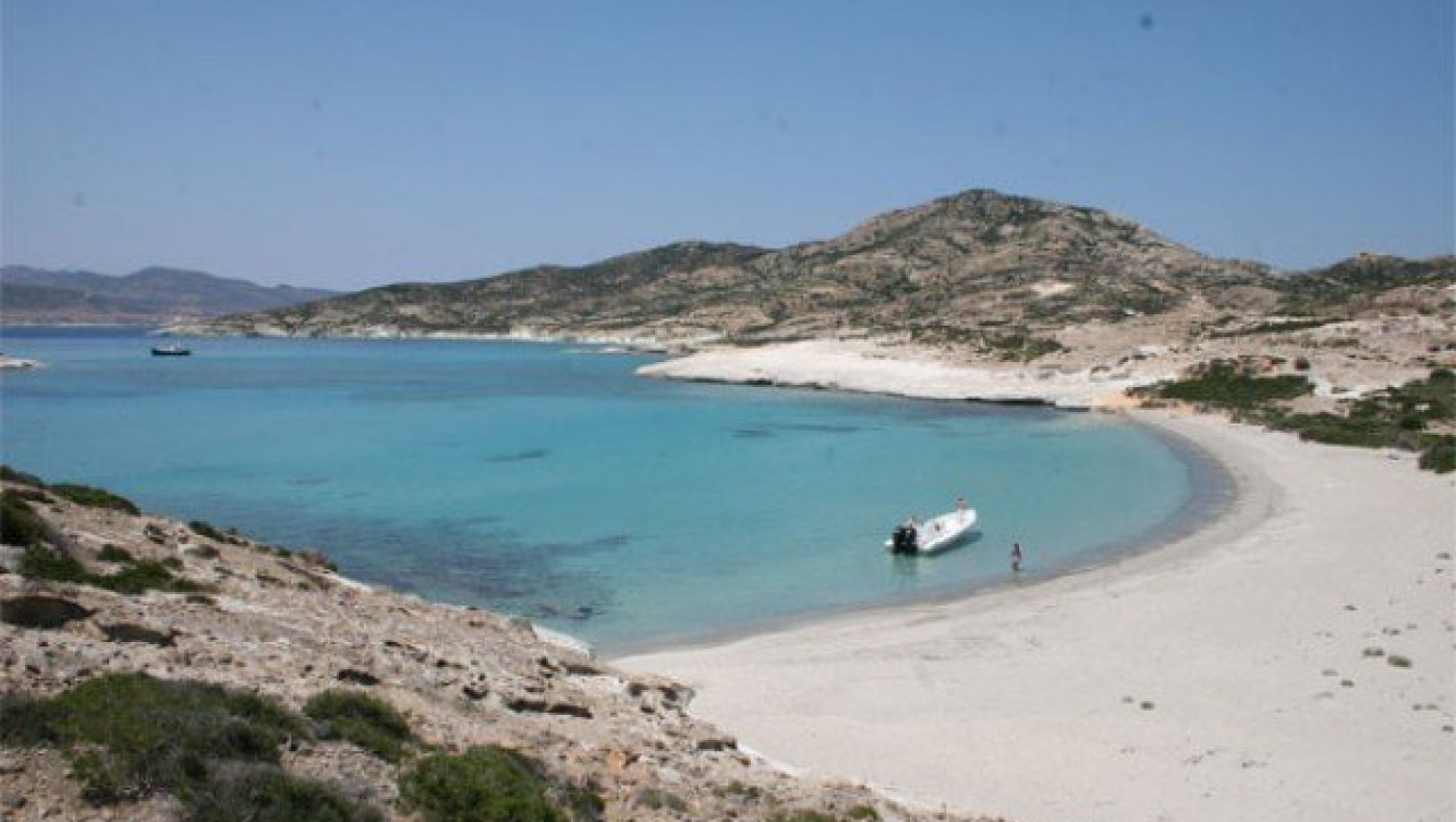 Το  μεγαλύτερο  ακατοίκητο  νησί  του  Αιγαίου (ΦΩΤΟ)