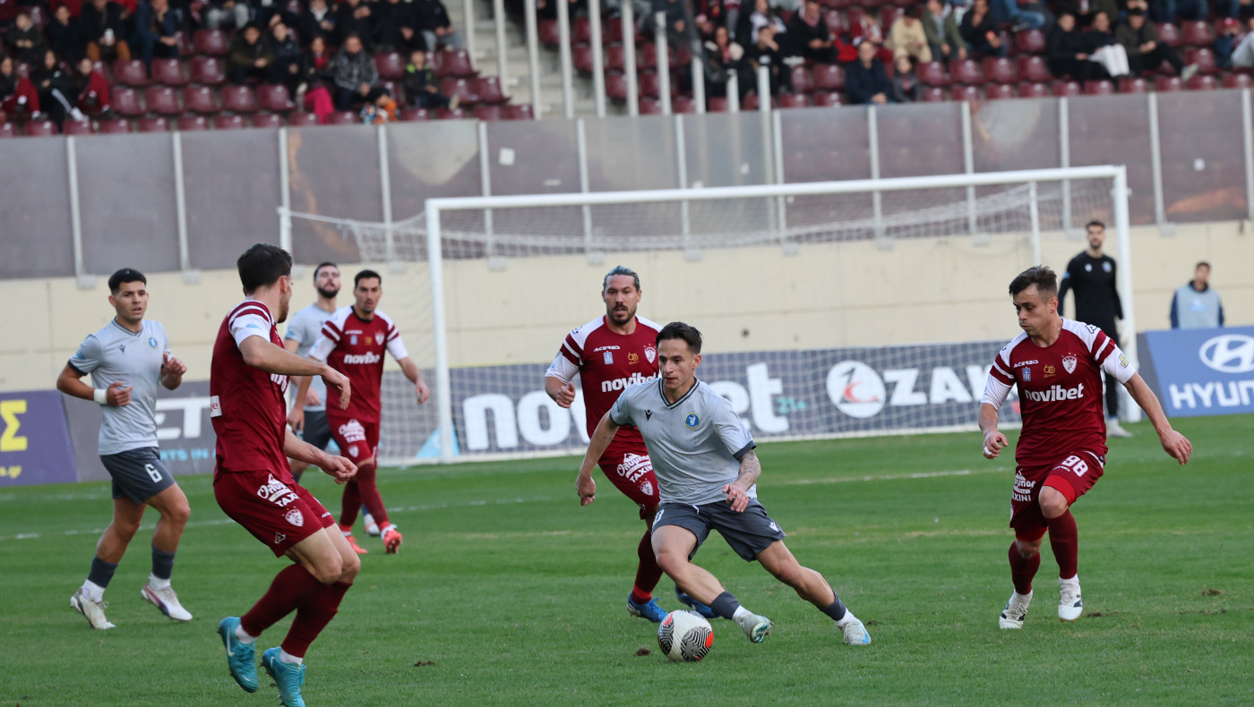 Ασταμάτητη η ΑΕΛ, πήρε και το θεσσαλικό ντέρμπι με «όργια» Πασά!