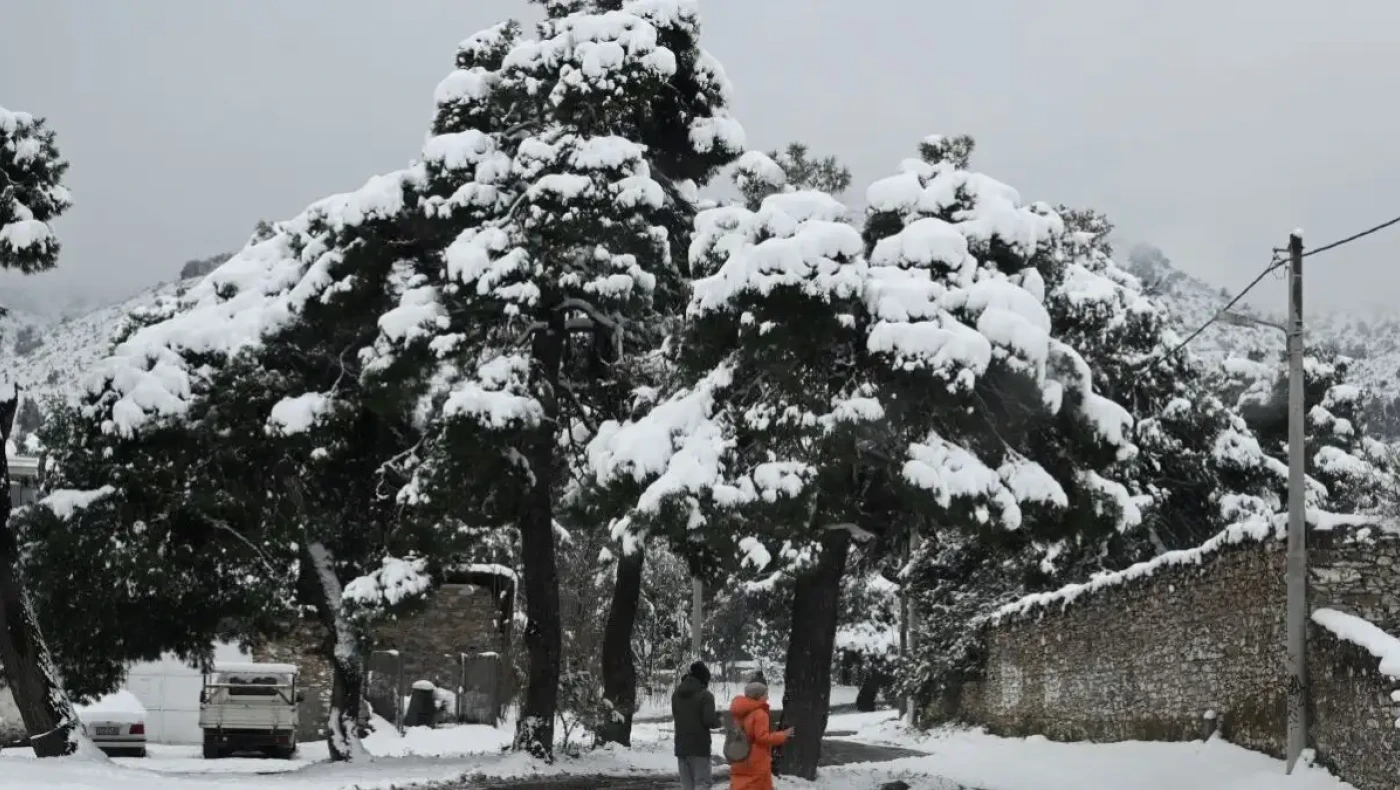 Κακοκαιρία Elena: Χριστούγεννα με χιόνια, καταιγίδες και σαρωτικούς ανέμους