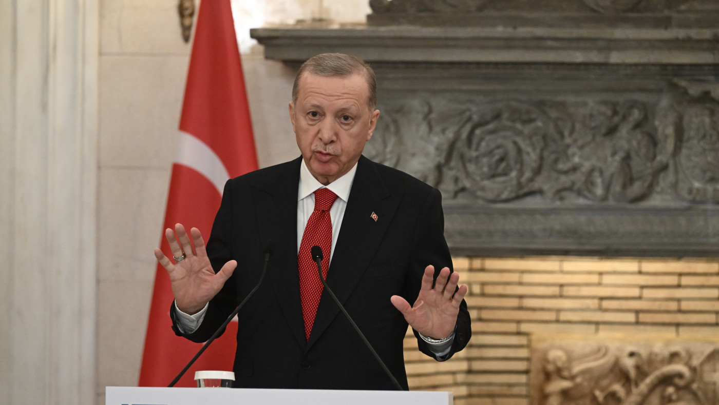 Ερντογάν-Προαναγγέλλει εξόντωση των Κούρδων: «Θα ταφούν μαζί με τα όπλα τους»