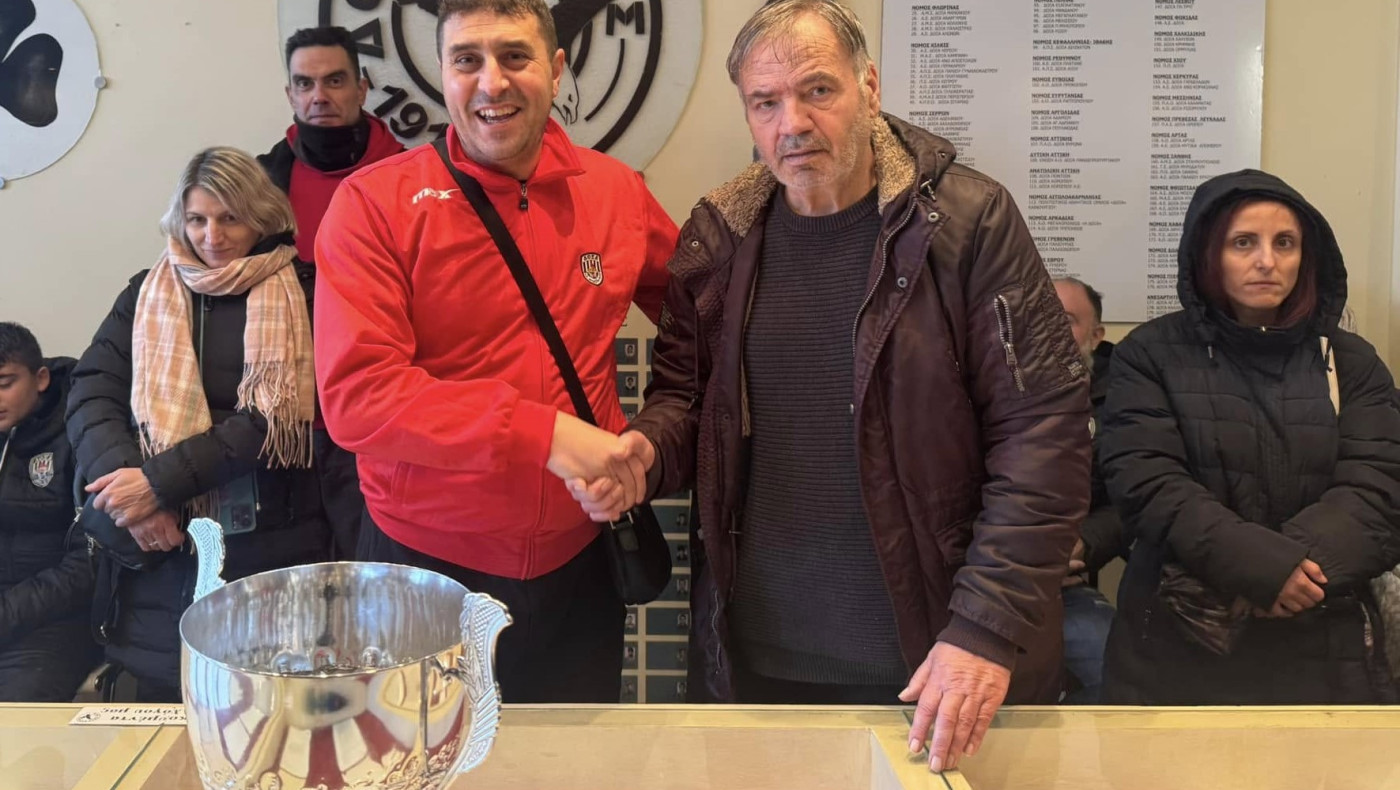 Αδελφοποίηση Δόξας Δράμας με Δόξα Ρετζικίου