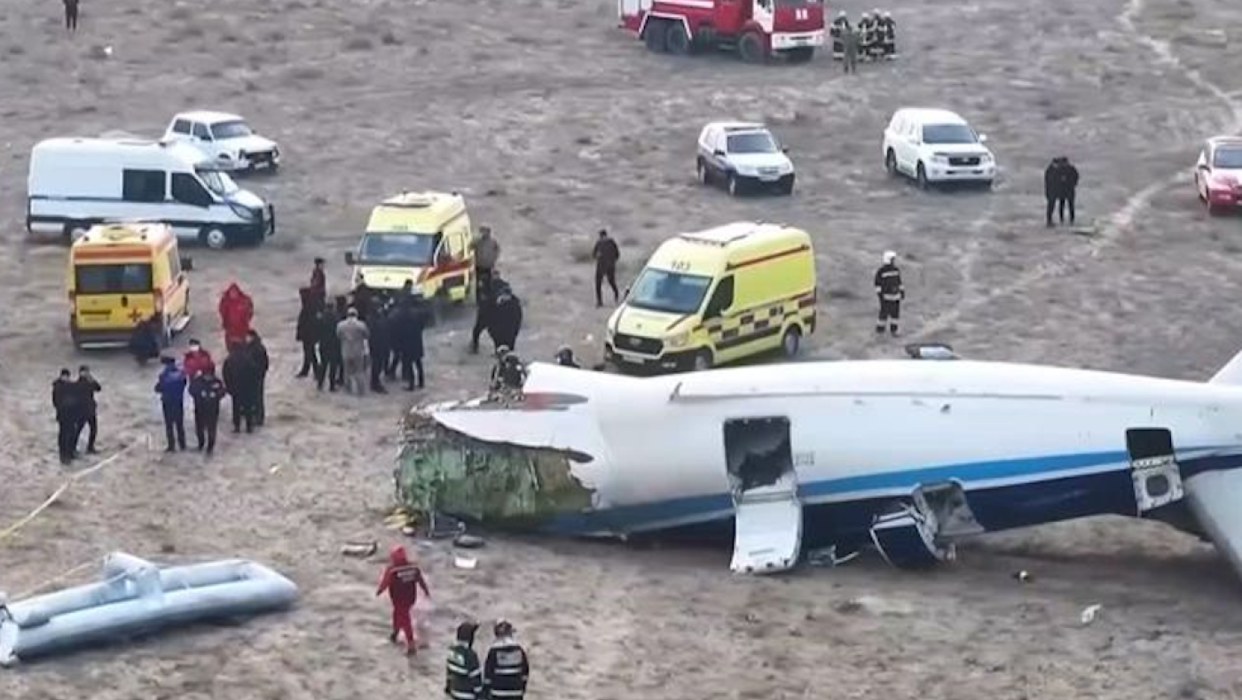 Καζακστάν: Τι απαντούν οι Ρώσοι στον ισχυρισμό πως κατέρριψαν το αεροσκάφος