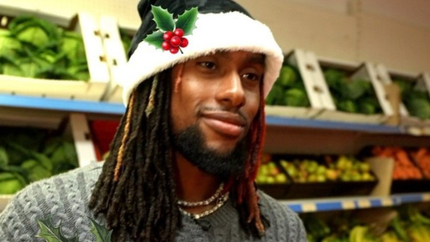 Φούλαμ-Ο Ιβόμπι άνοιξε παντοπωλείο και μοιράζει φαγητό