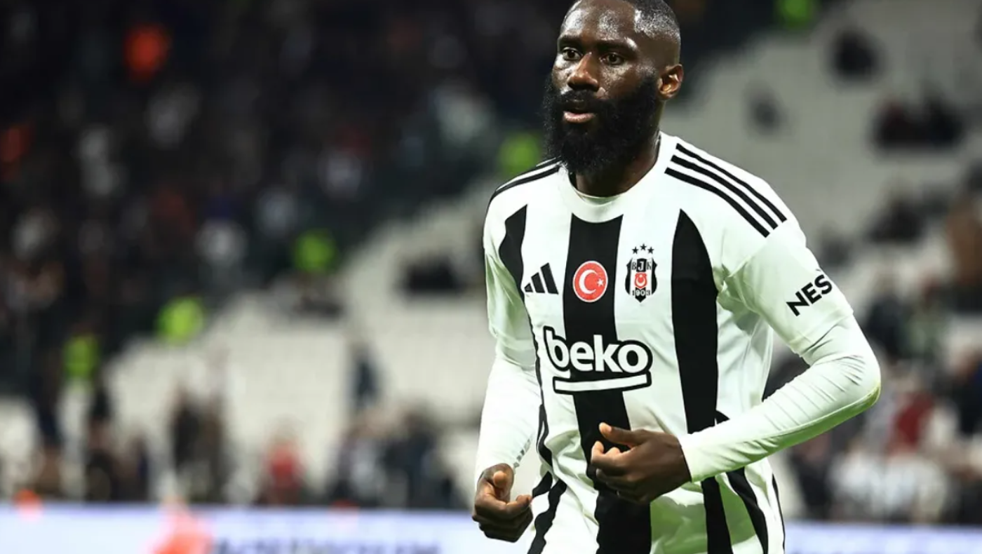 Ελεύθερος το καλοκαίρι ο Μαζουακού από την Μπεσίκτας