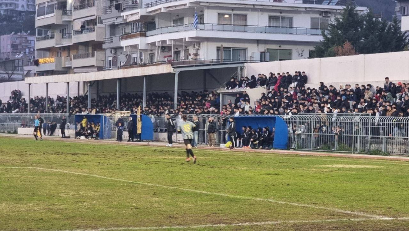 Φιλικό ΑΕΚ Καβάλας με ΜΠΑΜ - κατάμεστο το γήπεδο