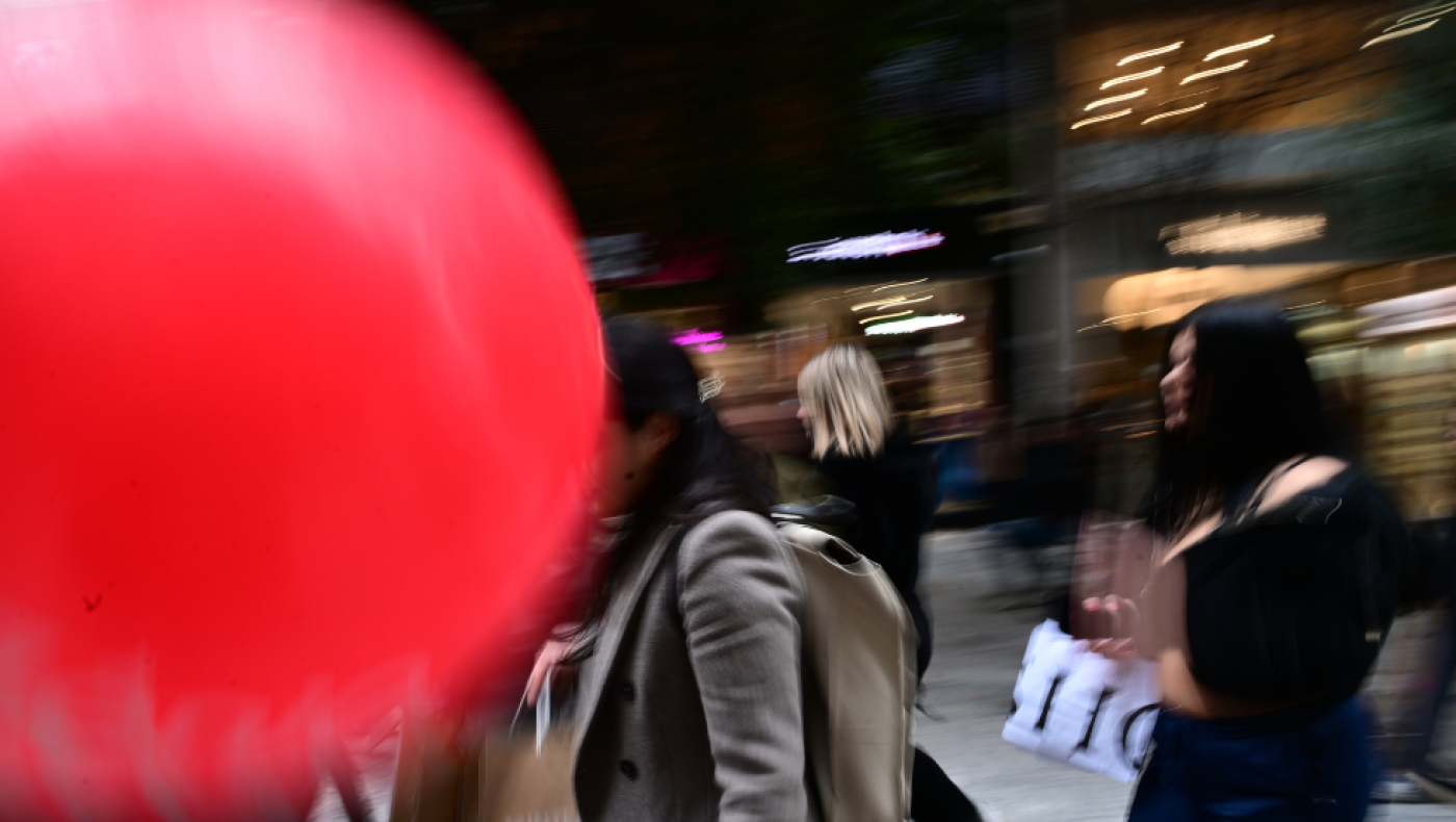 Εορταστικό ωράριο: Μέχρι τι ώρα είναι σήμερα ανοιχτά τα μαγαζιά-Τι ισχύει για την Πρωτοχρονιά