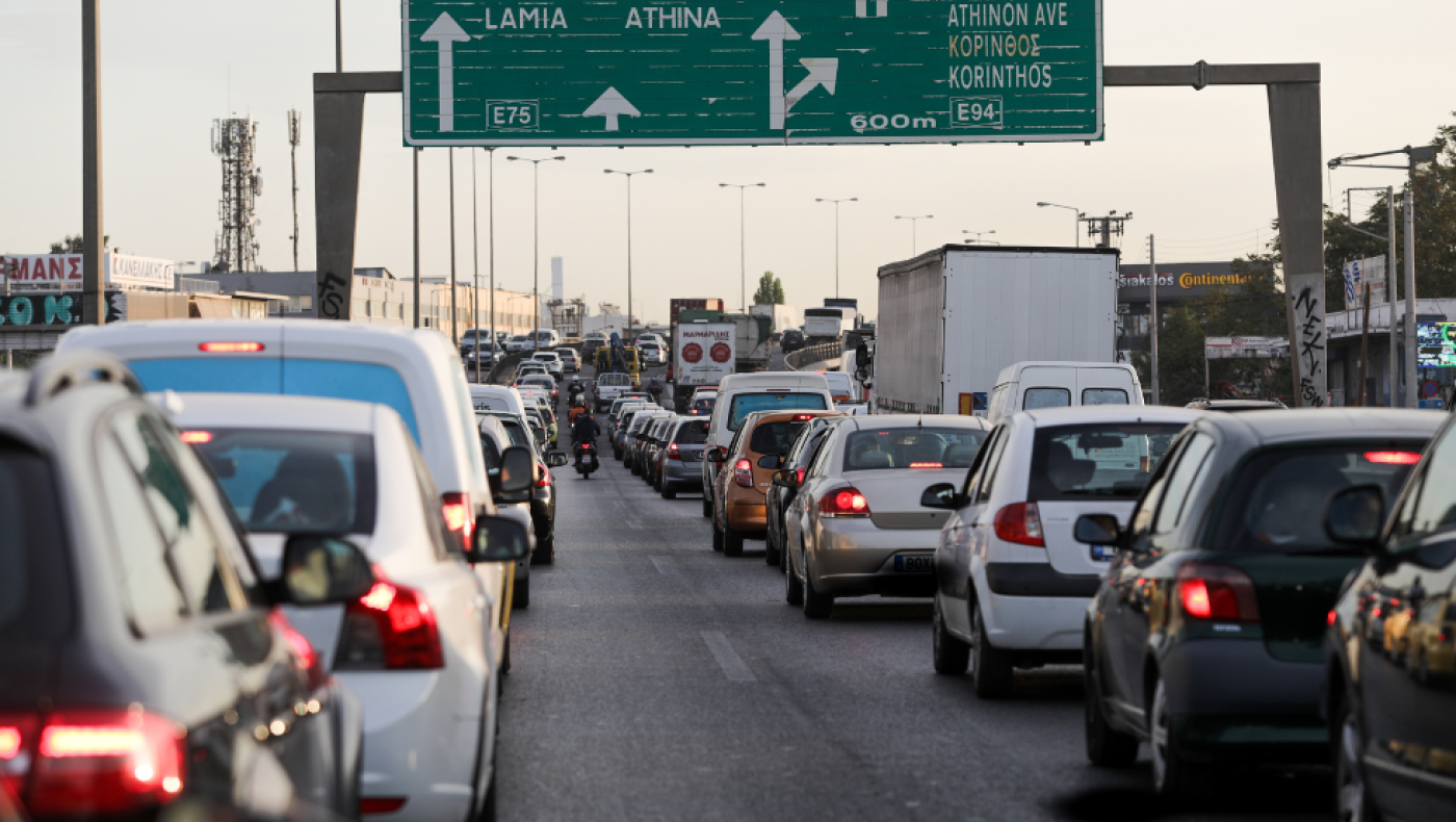Τα πρόστιμα για όσους δεν πλήρωσαν εντός προθεσμίας τα τέλη κυκλοφορίας 2025