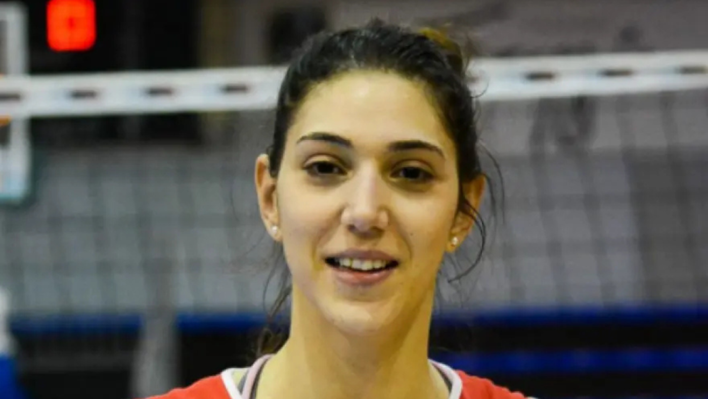 Σε κλίμα οδύνης η κηδεία της 34χρονης πρώην βολεϊμπολίστριας Μαργαρίτας Οικονομοπούλου