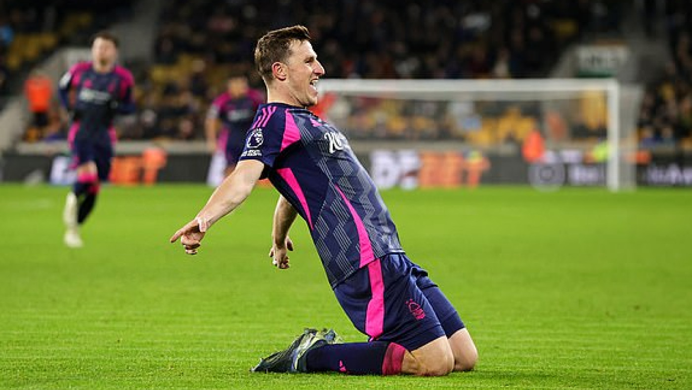 Τρένο η Νότιγχαμ, δεύτερη θέση και στο -6 από την κορυφή