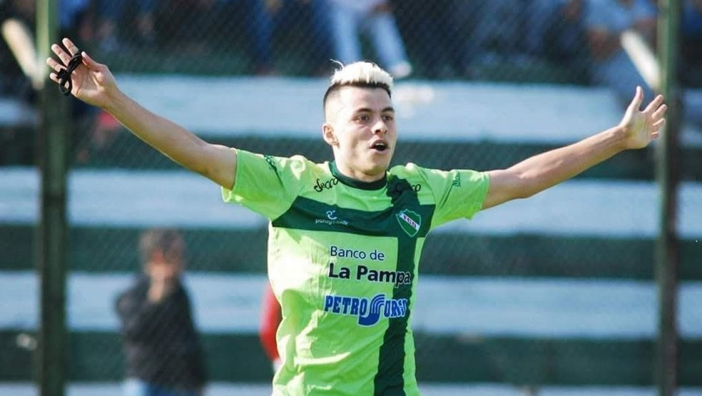 Μπάχαλο με Παρίζι στην ΑΕΛ: Γιατί ετοιμάζουν καταγγελία οι «βυσσινί»