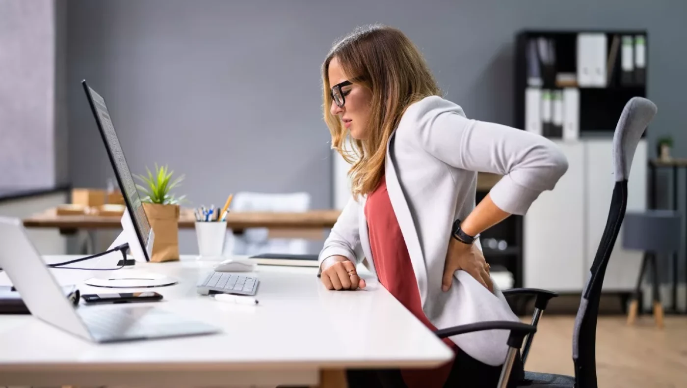 Το σύνδρομο που «νεκρώνει» τους γλουτούς: Τι φταίει και πώς θα το καταπολεμήσουμε